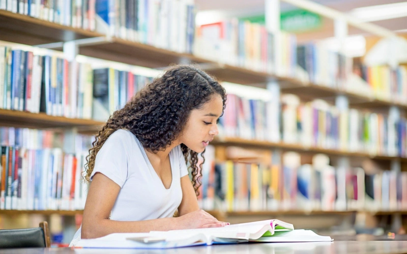 چگونه کتابخوانی را به یک عادت همیشگی تبدیل کنیم